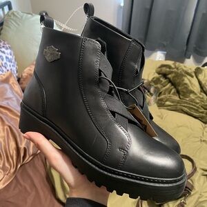 Harley-Davidson Women’s Sleek Black Ankle Boots